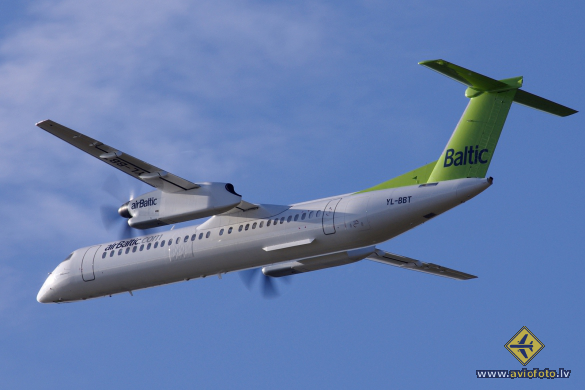 Bombardier DHC-8-402 Q400