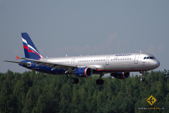 Airbus A321-211