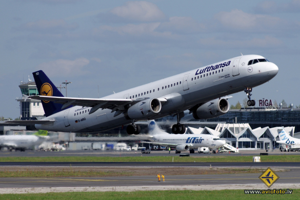 Airbus A321-131