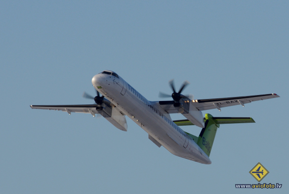 Bombardier DHC-8-402 Q400
