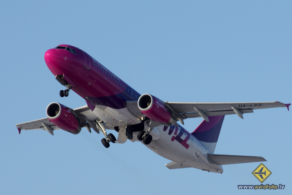 Airbus A320-232