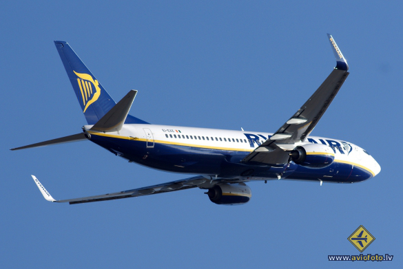 Boeing 737-8AS