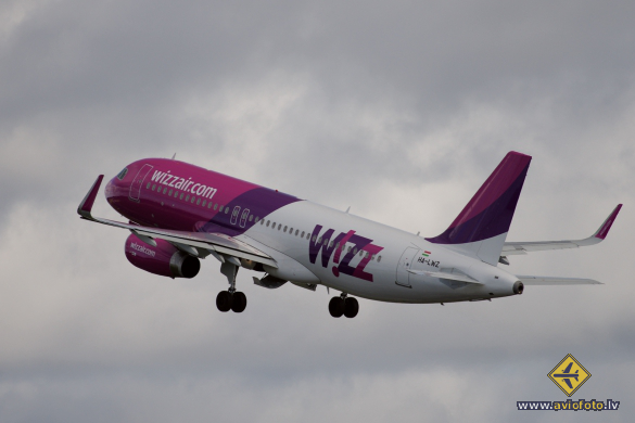 Airbus A320-232