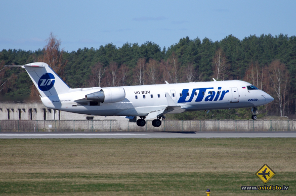 Bombardier CRJ-200LR (CL-600-2B19)