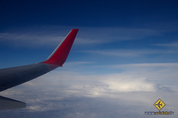 Boeing 737-8K5