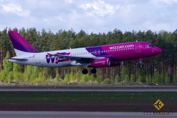 Airbus A320-232