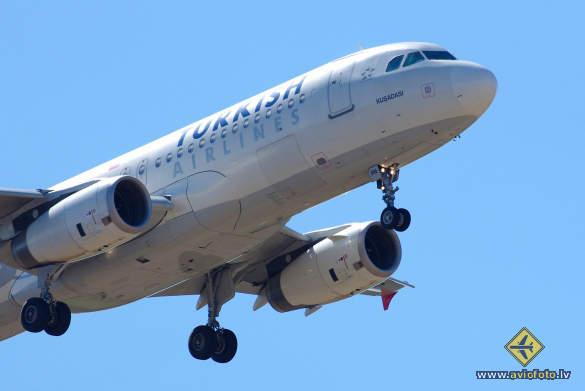 Airbus A320-232