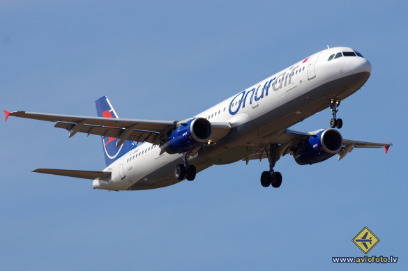 Airbus A321-131
