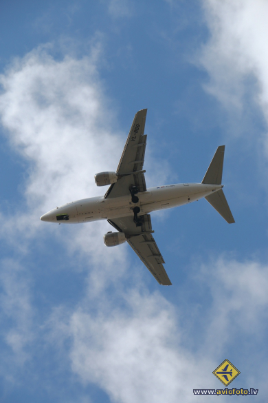 Boeing 737-522