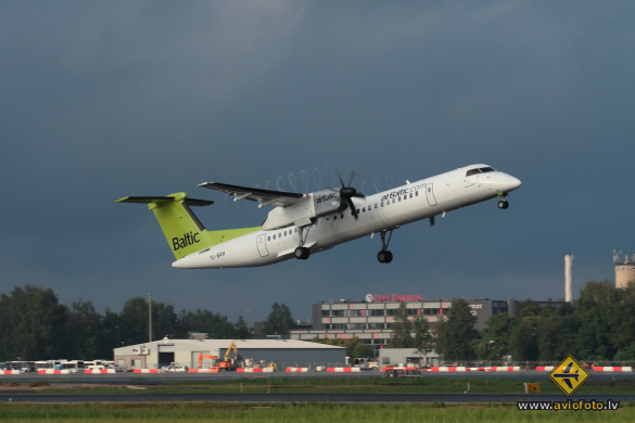 Bombardier DHC-8-402 Q400