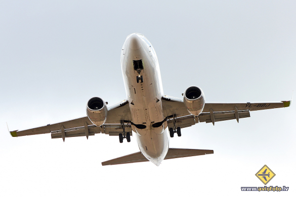 Boeing 737-36Q