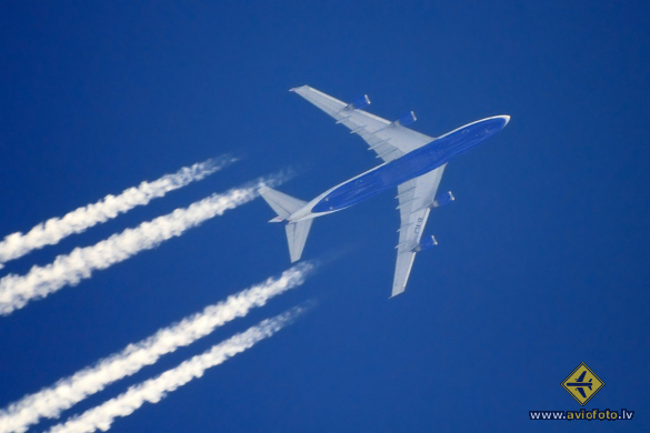 Boeing 747-446