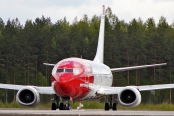 Boeing 737-31S