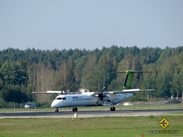 Bombardier DHC-8-402 Q400