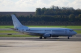 Boeing 737-3H9
