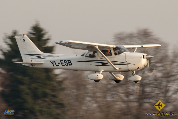 Cessna 172S Skyhawk SP