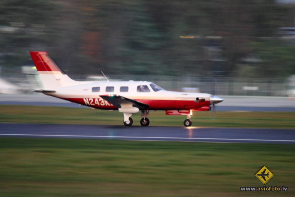 Piper PA-46/Jetprop DLX