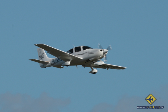 Cirrus SR-20-G2