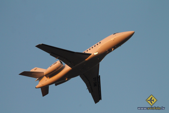 Dassault Falcon 2000