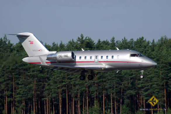 Bombardier Challenger 605 (CL-600-2B16)