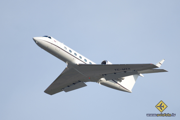 Gulfstream Aerospace G-IV-X Gulfstream G450