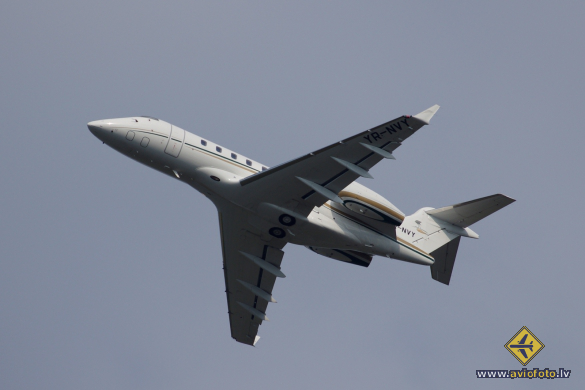 Bombardier Challenger 300 (BD-100-1A10)