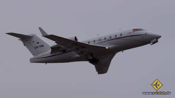 Bombardier Challenger 604 (CL-600-2B16)