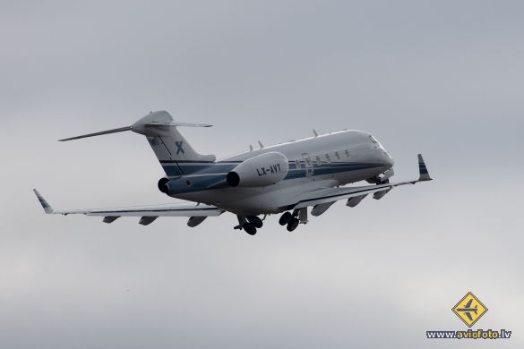 Bombardier Challenger 300 (BD-100-1A10)