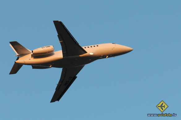Dassault Falcon 2000