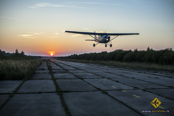 Cessna 172N Skyhawk