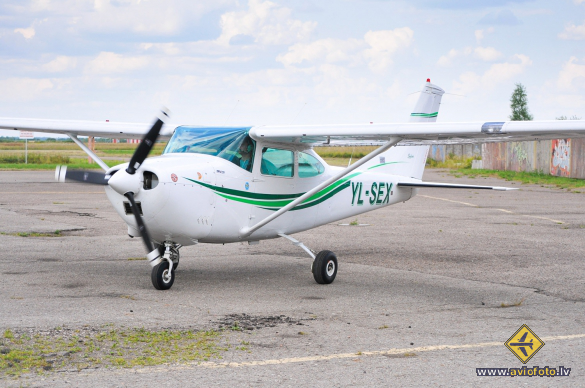 Cessna 182K
