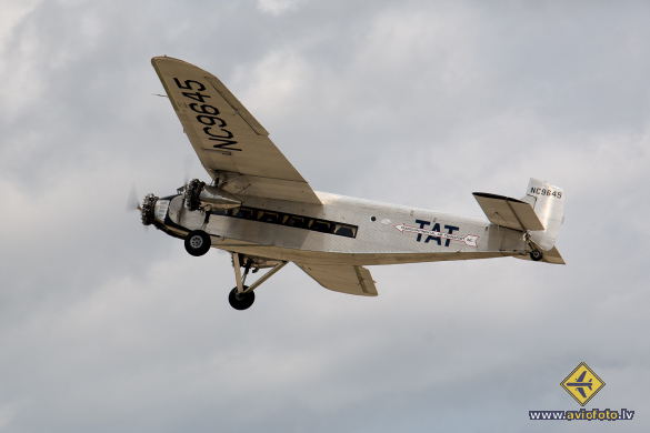 Ford 5-AT-B Trimotor
