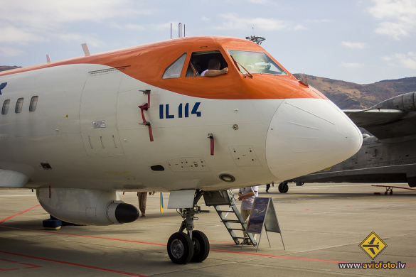 Ilyushin Il-114LL
