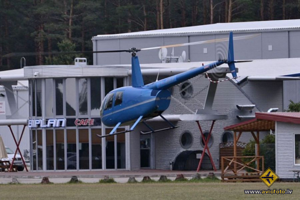 Robinson R-44 Raven