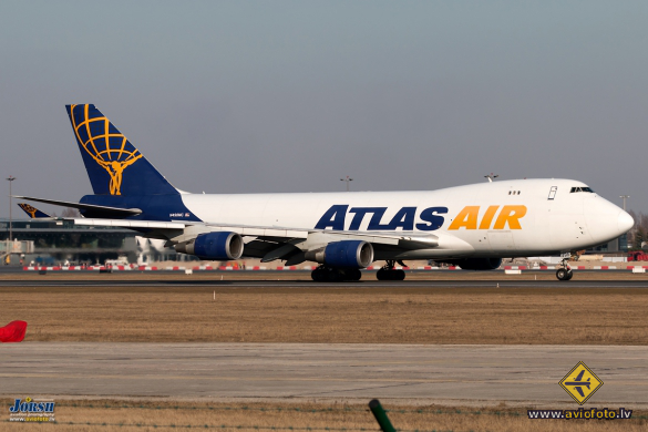 Boeing 747-47UF/SCD