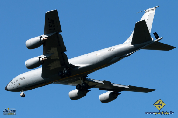 Boeing KC-135T Stratotanker (717-148)
