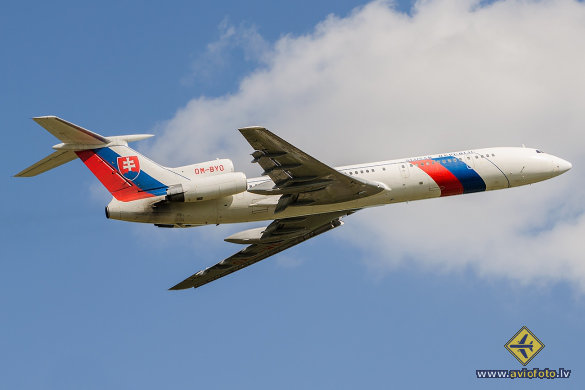 Tupolev Tu-154M