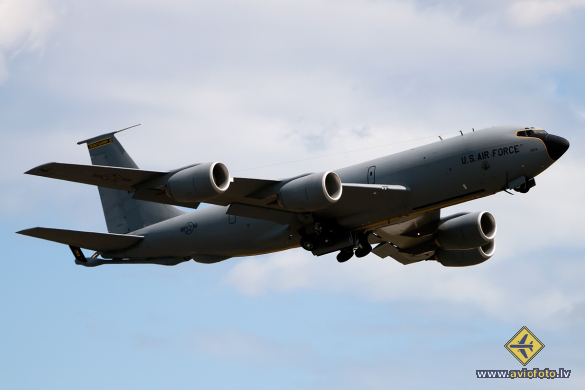 Boeing KC-135T Stratotanker (717-148)