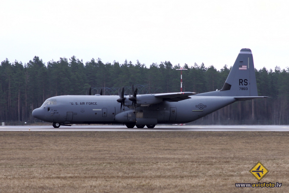 Lockheed Martin C-130J-30 Hercules (L-382)