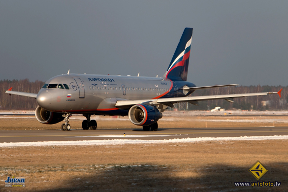 Airbus A319-112