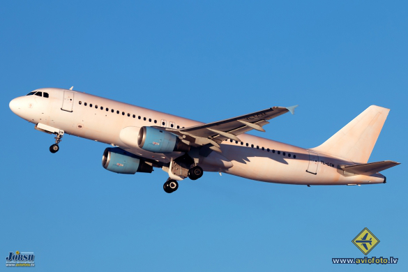 Airbus A320-211