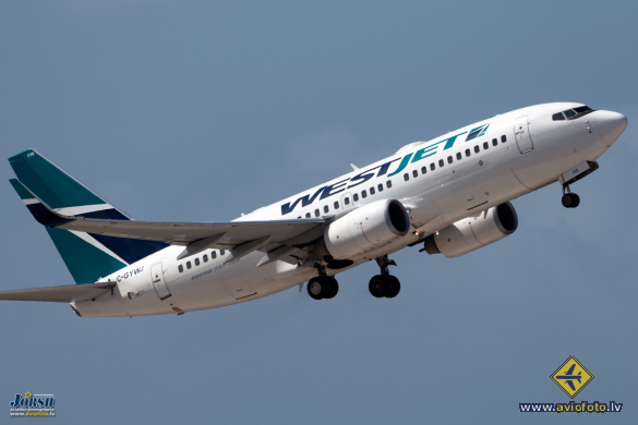 Boeing 737-7CT