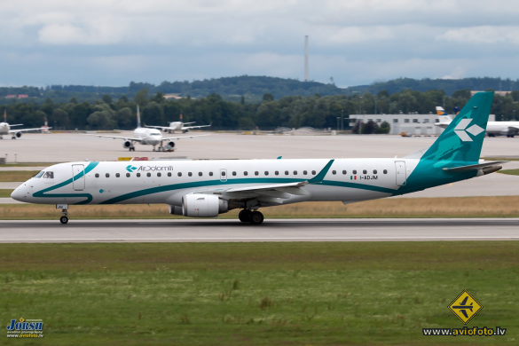 Embraer 195LR (ERJ-190-200LR)