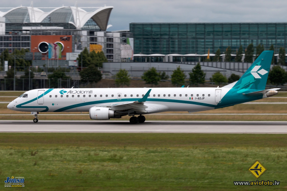 Embraer 195LR (ERJ-190-200LR)