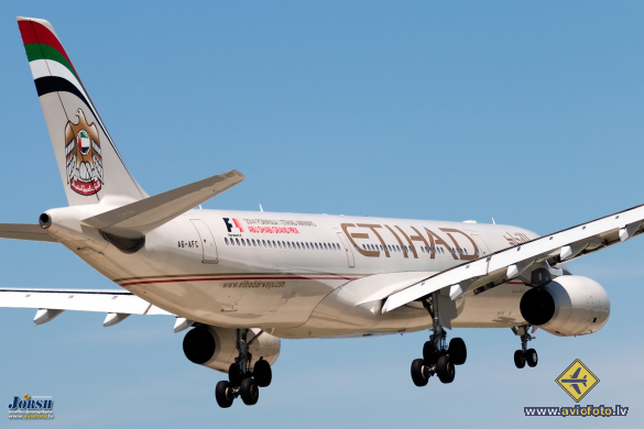 Airbus A330-343