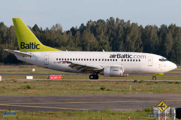 Boeing 737-53S