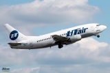 Boeing 737-524