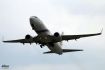 Boeing 737-858