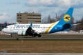 Boeing 737-5Y0