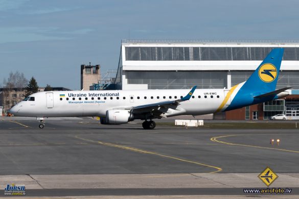 Embraer 190STD (ERJ-190-100STD)